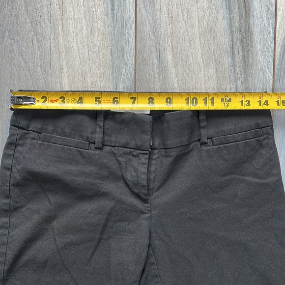 ***Ann Taylor Loft Black Capri Pants size 00P - Picture 3 of 8